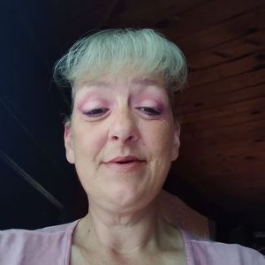 Meet your Posher, Wendella